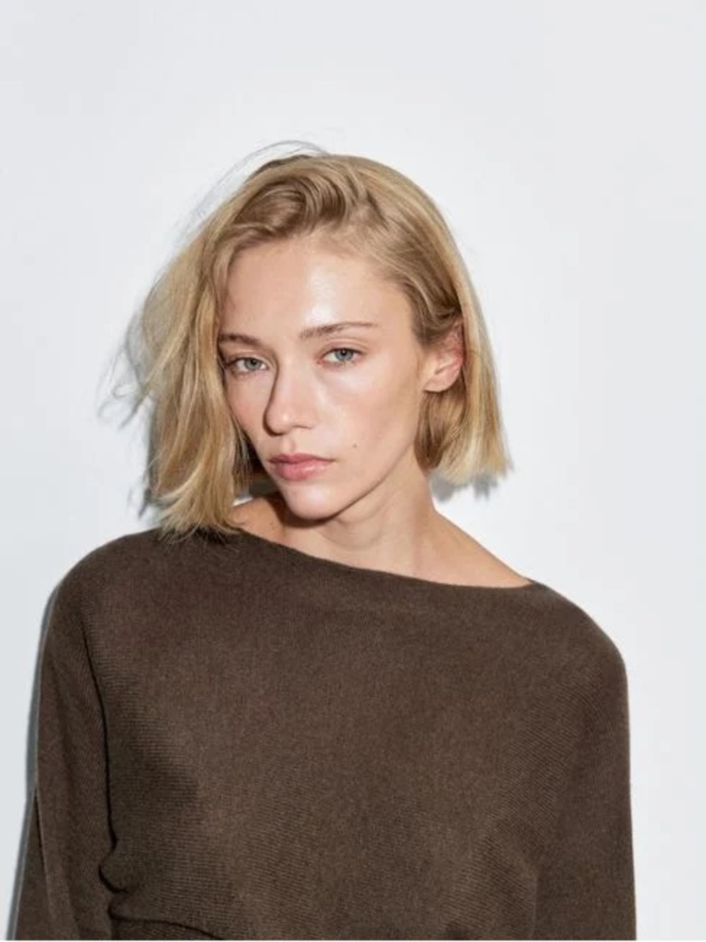 Women’s Boatneck Sweater in Brown